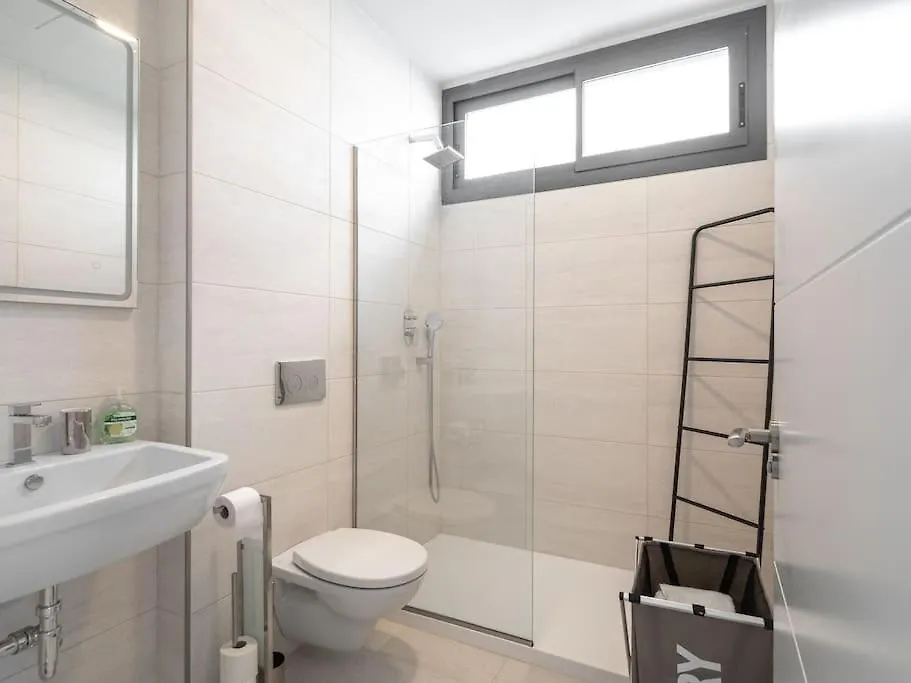 Modern Villa Walking Distance From The Beach Manilva