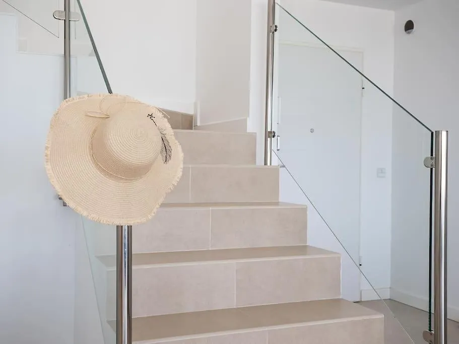 Modern Villa Walking Distance From The Beach Manilva