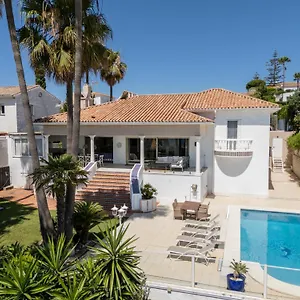 Casa Blanca Villa